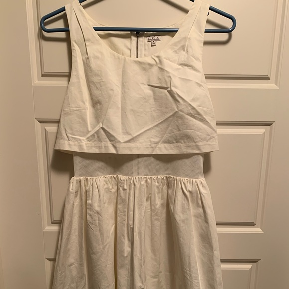 Aritzia dress - Picture 1 of 1